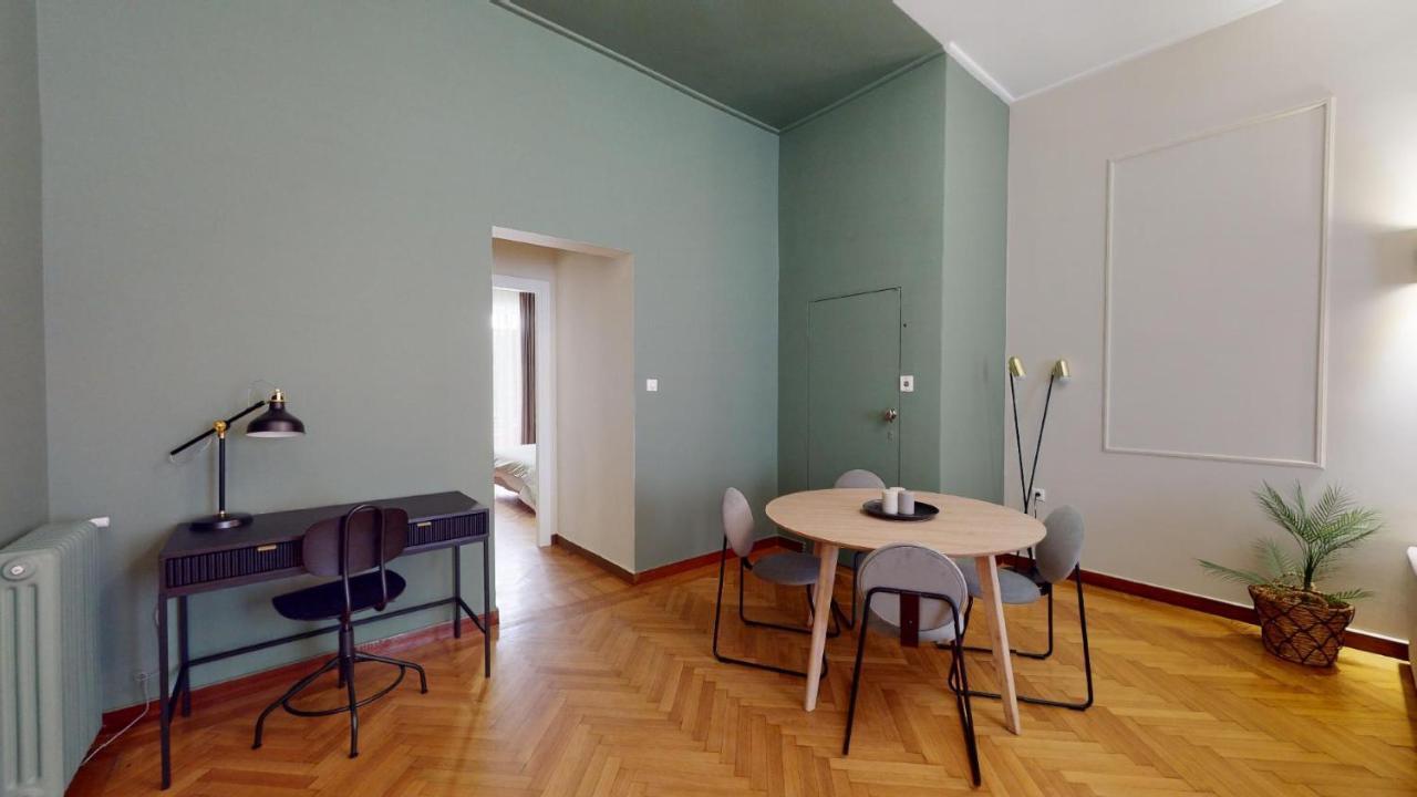 The Gate By Zoia Living Apartment Athens Luaran gambar
