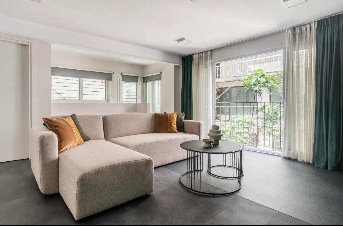 The Gate By Zoia Living Apartment Athens Luaran gambar